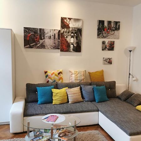 Patrik Apartman Szekesfehervar Exterior foto